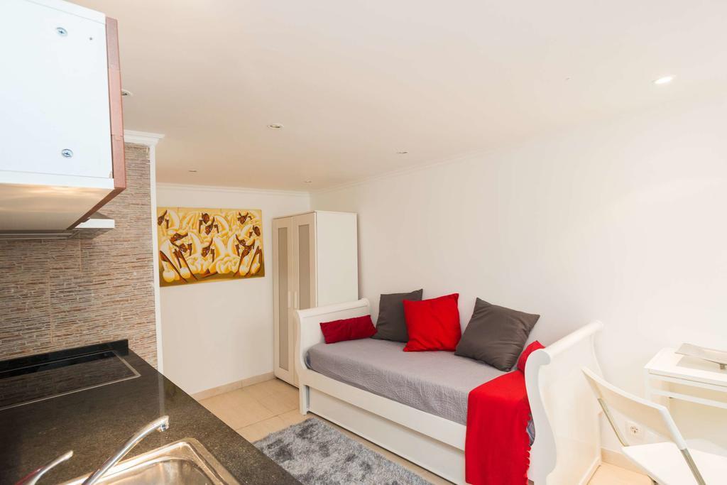 Low Cost - Historic City Center Rc Apartment ลิสบอน ภายนอก รูปภาพ