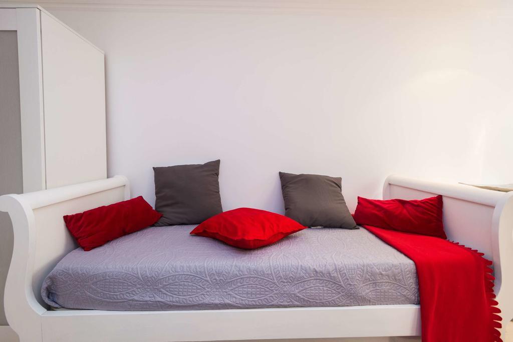 Low Cost - Historic City Center Rc Apartment ลิสบอน ภายนอก รูปภาพ